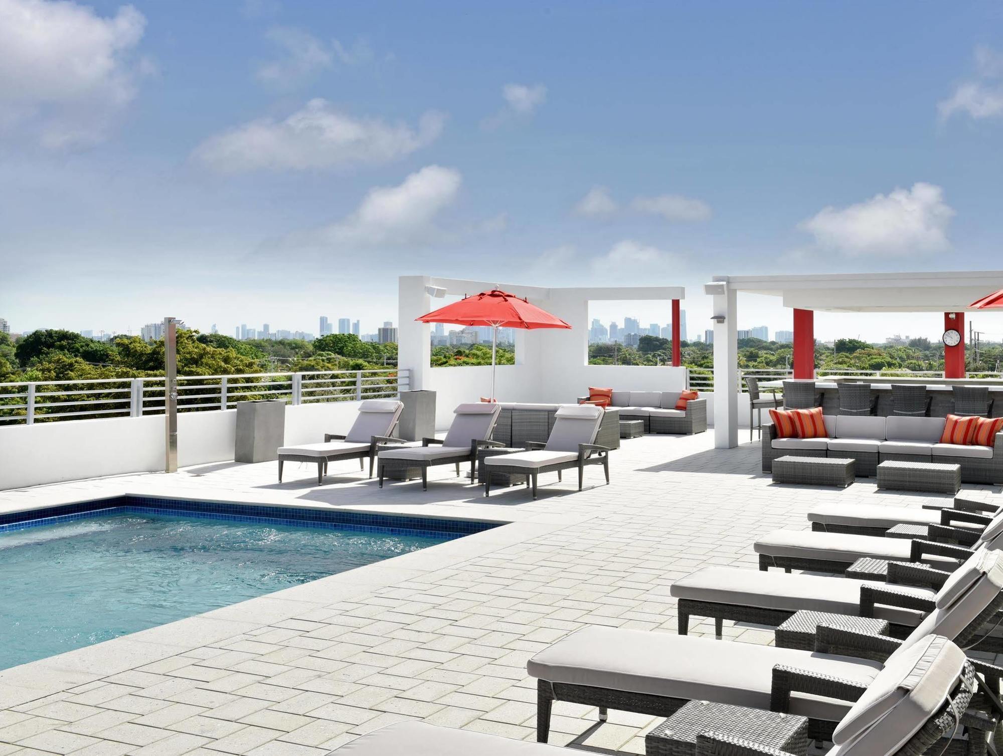 Four Points By Sheraton Coral Gables Маямі Екстер'єр фото